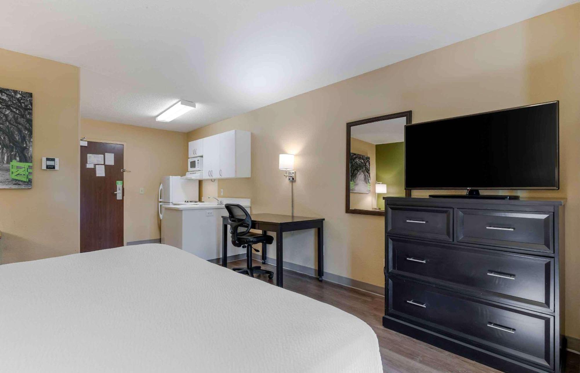 Extended Stay America Select Suites - Chicago - Naperville - West Ngoại thất bức ảnh