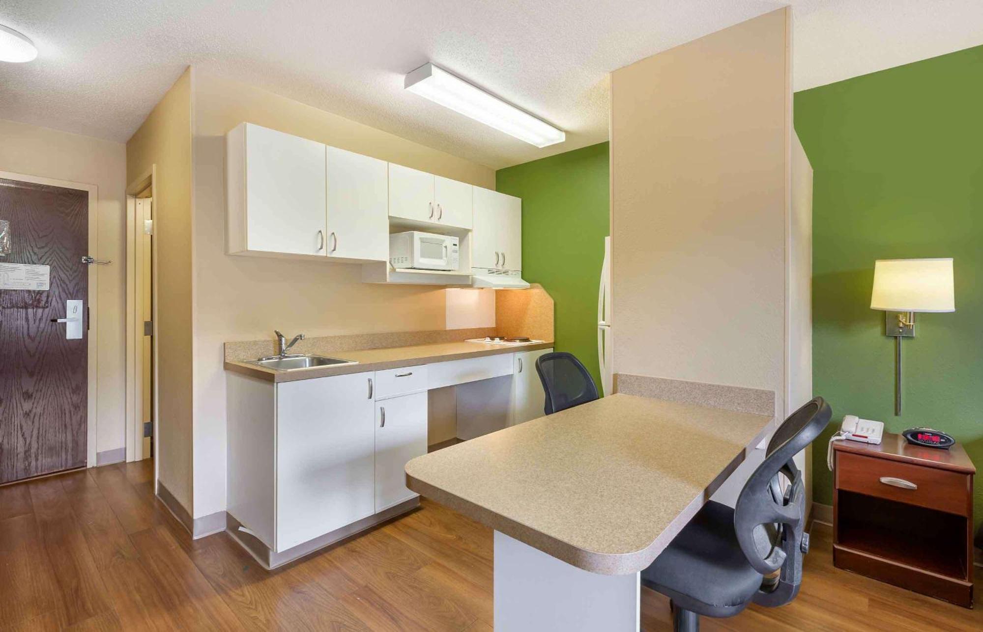 Extended Stay America Select Suites - Chicago - Naperville - West Ngoại thất bức ảnh